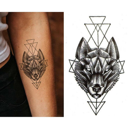 Tatouage Loup Géométrique
